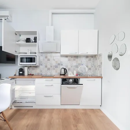 Sunny Wólczańska 53 - Parking- By Rentujemy Apartament