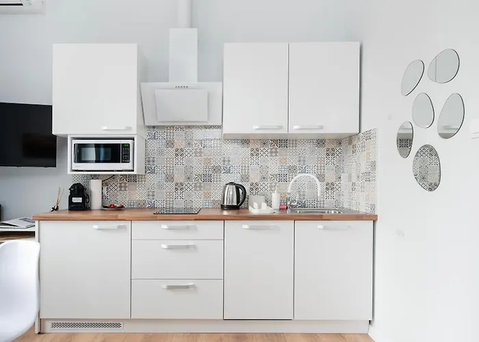 Sunny Wolczanska 53 With Parking - By Rentujemy شقة وودج